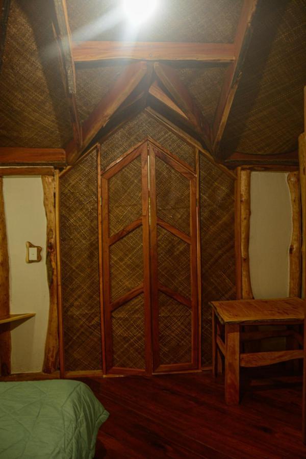 Tukulolo Treehouses Makaunga Ngoại thất bức ảnh