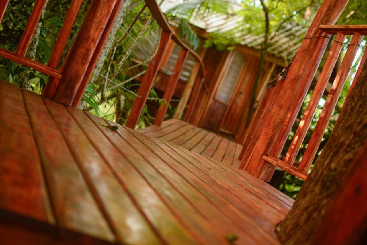 Tukulolo Treehouses Makaunga Ngoại thất bức ảnh