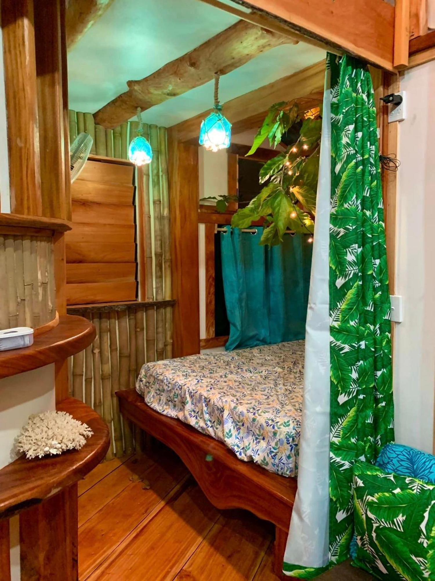 Tukulolo Treehouses Makaunga Ngoại thất bức ảnh